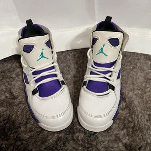 Air Jordan flight club 91 grape